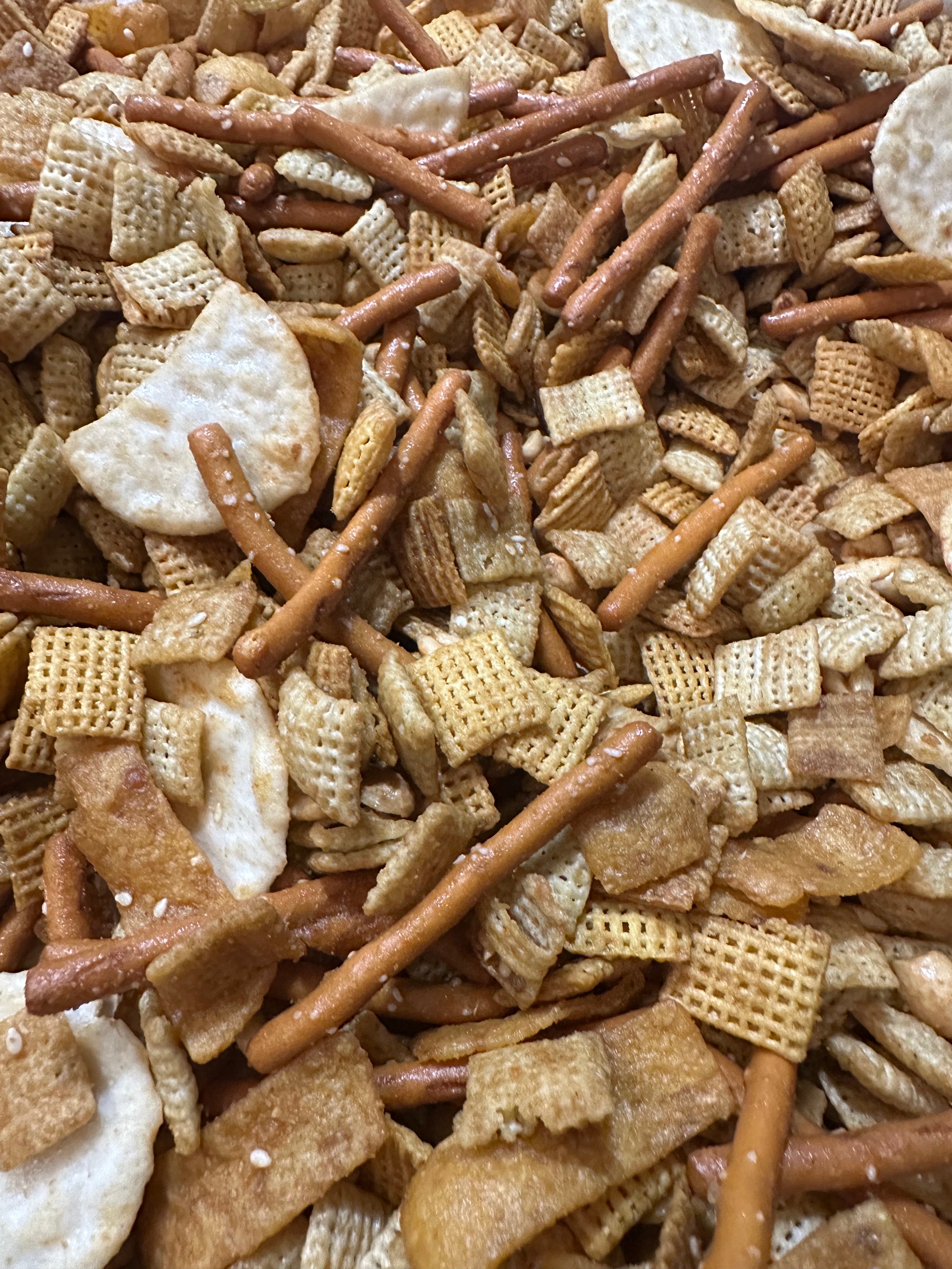 Thai Die For - Pineapple Peanut Snack Mix